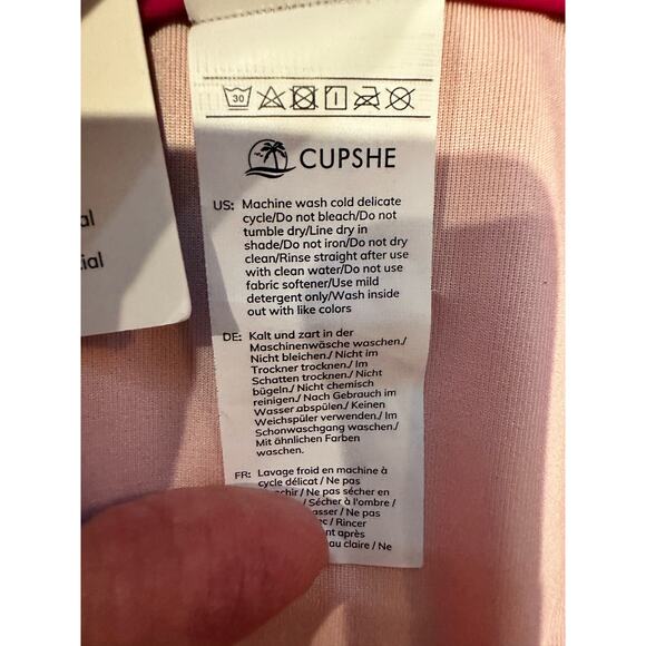 Cupshe Women's Pink Ruffle One Piece Size M Sexy Plunge Minimalist NWT - Picture 5 of 7